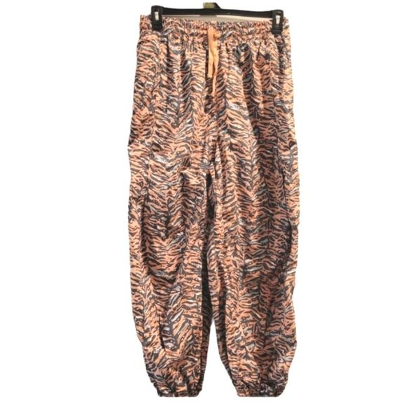 Free People Movement Zephyr Printed Pants Camel Combo Size Large NWOT - Picture 3 of 8